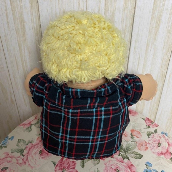 Authentic Xavier Roberts blonde cabbage patch boy - Picture 4 of 5